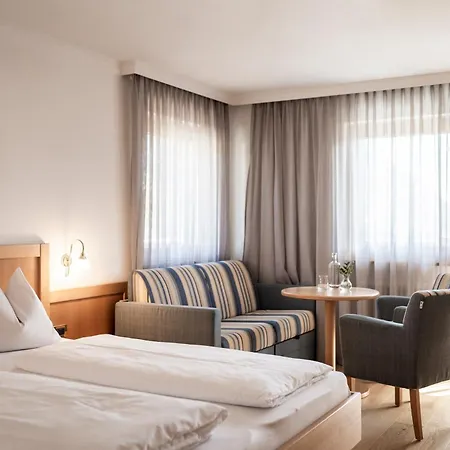 Hotel Erzherzog Johann Schenna
