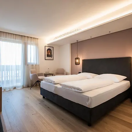 Hotel Erzherzog Johann 4*